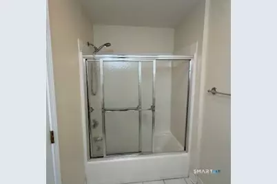 680 Boston Post Road #19, Milford, CT 06460 - Photo 9