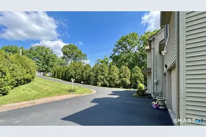 25 Stephen Street, Derby, CT 06418 - Photo 27