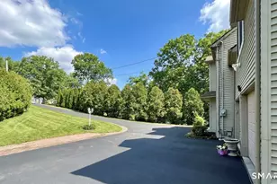 25 Stephen St, Derby, CT 06418 - Photo 27