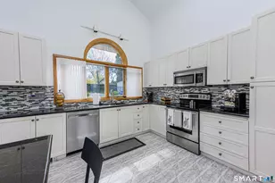 240 Shepard Ave, Hamden, CT 06514 - Photo 19