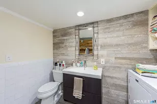 240 Shepard Ave, Hamden, CT 06514 - Photo 23