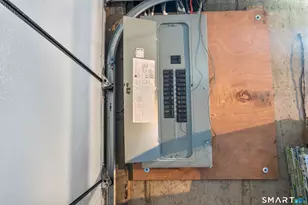 31 Coach Dr, North Haven, CT 06473 - Photo 37