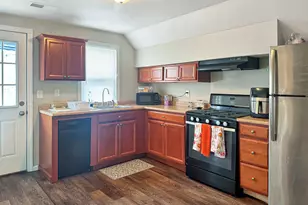 18 Columbia St, Ansonia, CT 06401 - Photo 9