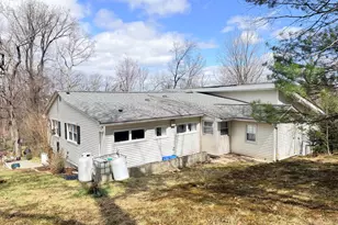 39 Candle Hill Rd, New Fairfield, CT 06812 - Photo 5