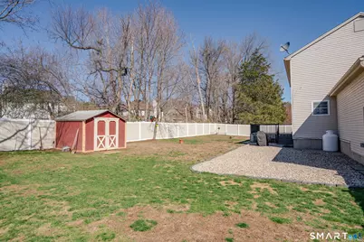 35 Fairlawn Street, Farmington, CT 06032 - Photo 29