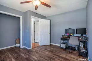 35 Fairlawn St, Farmington, CT 06032 - Photo 21