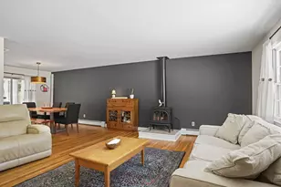 16 Deepdene Rd, Trumbull, CT 06611 - Photo 3