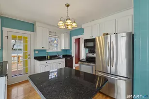 113 Central Ave, Hamden, CT 06517 - Photo 9