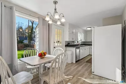 27 Melrose Avenue, Hamden, CT 06518 - Photo 7