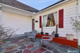 27 Melrose Ave, Hamden, CT 06518 - Photo 3