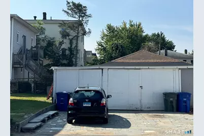 227 Newfield Avenue, Bridgeport, CT 06607 - Photo 15