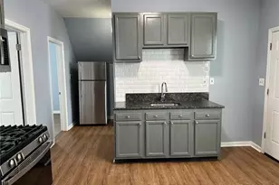 227 Newfield Ave, Bridgeport, CT 06607 - Photo 5