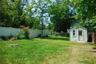 17 Lake Ave, Danbury, CT 06810 - Photo 13