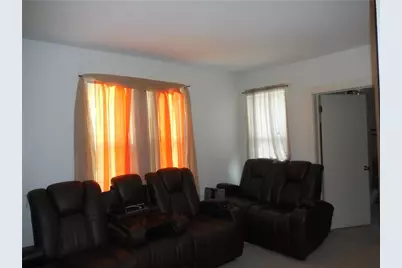 17 Lake Avenue #2, Danbury, CT 06810 - Photo 7