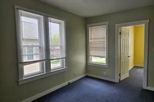 17 Lake Ave, Danbury, CT 06810 - Photo 9