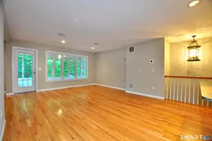 127 Kings Way, Windsor, CT 06095 - Photo 5