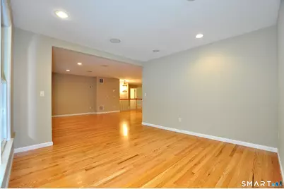 127 Kings Way #127, Windsor, CT 06095 - Photo 9