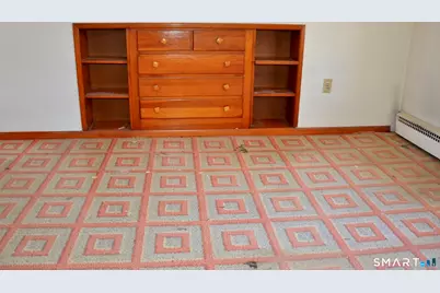 19 Hughes Street, East Haven, CT 06512 - Photo 21