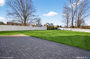 360 Duck Farm Rd, Fairfield, CT 06824 - Photo 33