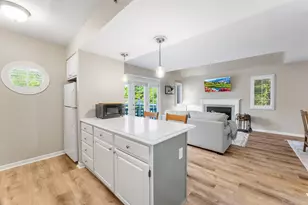 2124 Old Pond Ln, Norwich, CT 06360 - Photo 3