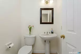 30 Hale Ln, Darien, CT 06820 - Photo 11