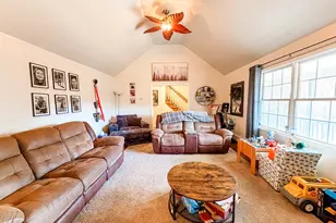 83 Dodge Rd, Woodstock Valley, CT 06281 - Photo 9