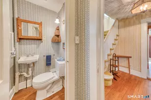 96 Washington St, Manchester, CT 06040 - Photo 9