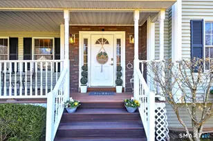 22 Patrick Dr, Seymour, CT 06483 - Photo 3