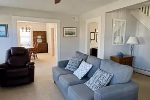 33 Wilford Rd, Branford, CT 06405 - Photo 5