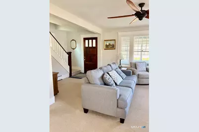 33 Wilford Road, Branford, CT 06405 - Photo 3