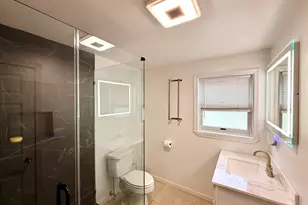 33D Laurel Point Dr, Montville, CT 06370 - Photo 21