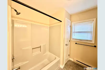 33-D Laurel Point Drive, Montville, CT 06370 - Photo 15