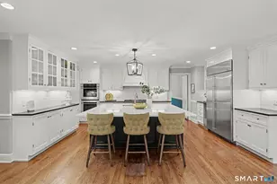 596 Silvermine Rd, New Canaan, CT 06840 - Photo 9