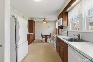 55 Moore Ave, Naugatuck, CT 06770 - Photo 15