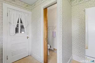 55 Moore Ave, Naugatuck, CT 06770 - Photo 17