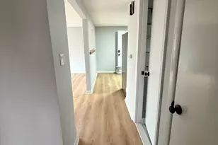 164 Sycamore St, Bristol, CT 06010 - Photo 9