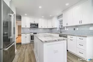 41 Catherine St, Trumbull, CT 06611 - Photo 9