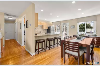 27 Fairweather Drive, Norwalk, CT 06851 - Photo 9