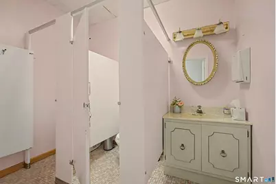 505 Old Colchester Road, Montville, CT 06382 - Photo 11