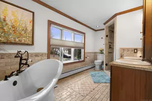 57 Gray Rock Rd, Trumbull, CT 06611 - Photo 11