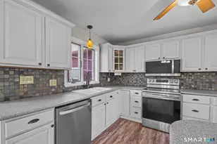 431 Hartford Rd, Brooklyn, CT 06234 - Photo 3