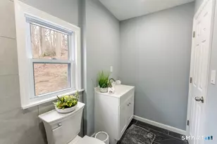 4 Ingleside Rd, New Fairfield, CT 06812 - Photo 25