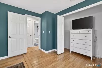 595 Laurel Street, East Haven, CT 06512 - Photo 15