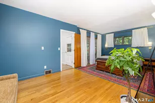 267 Hull St, Bristol, CT 06010 - Photo 9