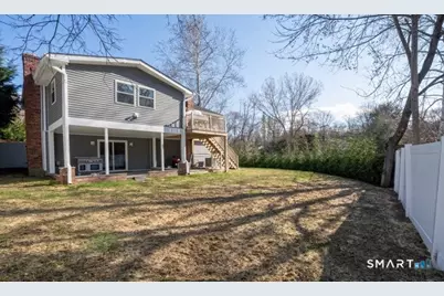 26 Three Lakes Drive, Stamford, CT 06902 - Photo 5