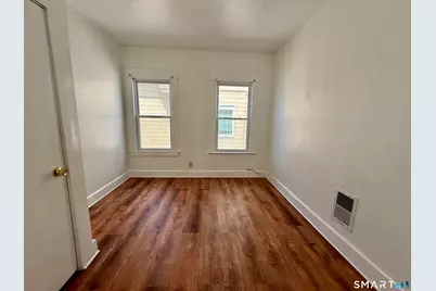 202 Sixth Street #2nd Fl, Bridgeport, CT 06607 - Photo 7