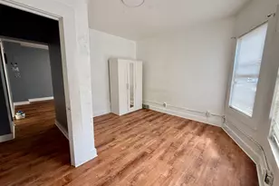 202 6th St, Bridgeport, CT 06607 - Photo 5