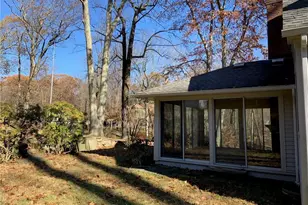 569 Belden Hill Rd, Norwalk, CT 06850 - Photo 21