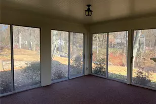 569 Belden Hill Rd, Norwalk, CT 06850 - Photo 9