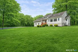 6 Daniels Dr, Danbury, CT 06811 - Photo 35